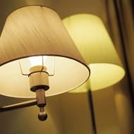 反應原料燃料價格　日本多家電力公司自七月調降電費