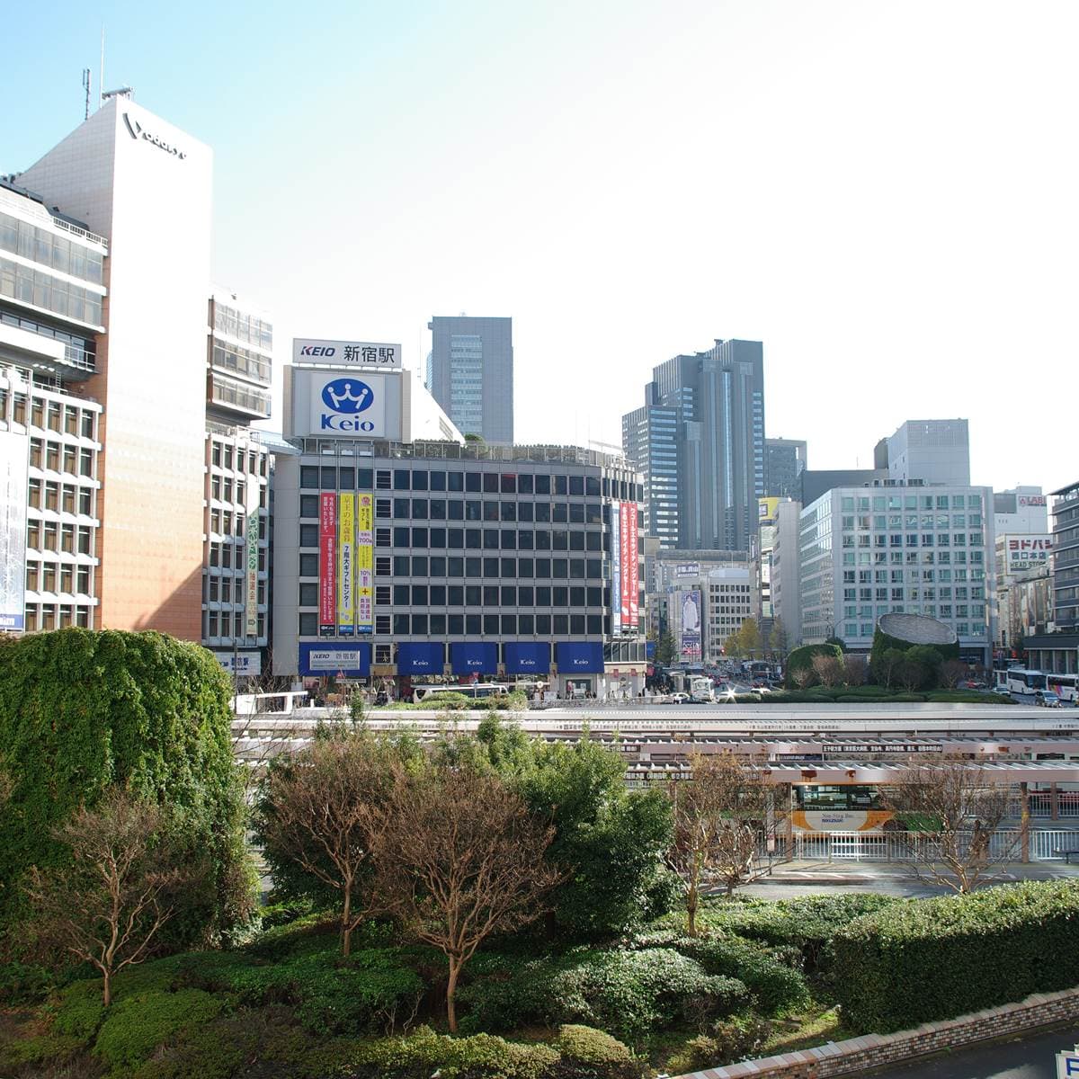 東京都心五區辦公室空屋率微增，租金連76個月上升