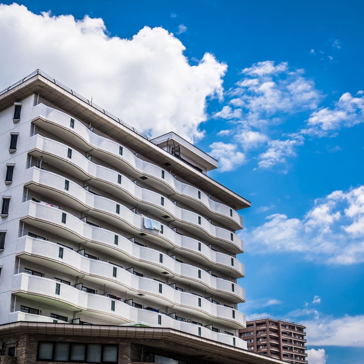 日本不動產投資情報網站發表市場動向：住宅大廈價格上升