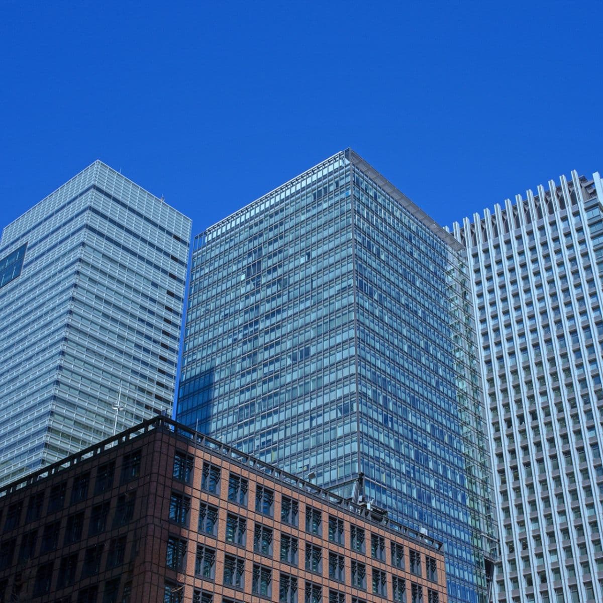東京23區辦公室空室率降低至2.47%