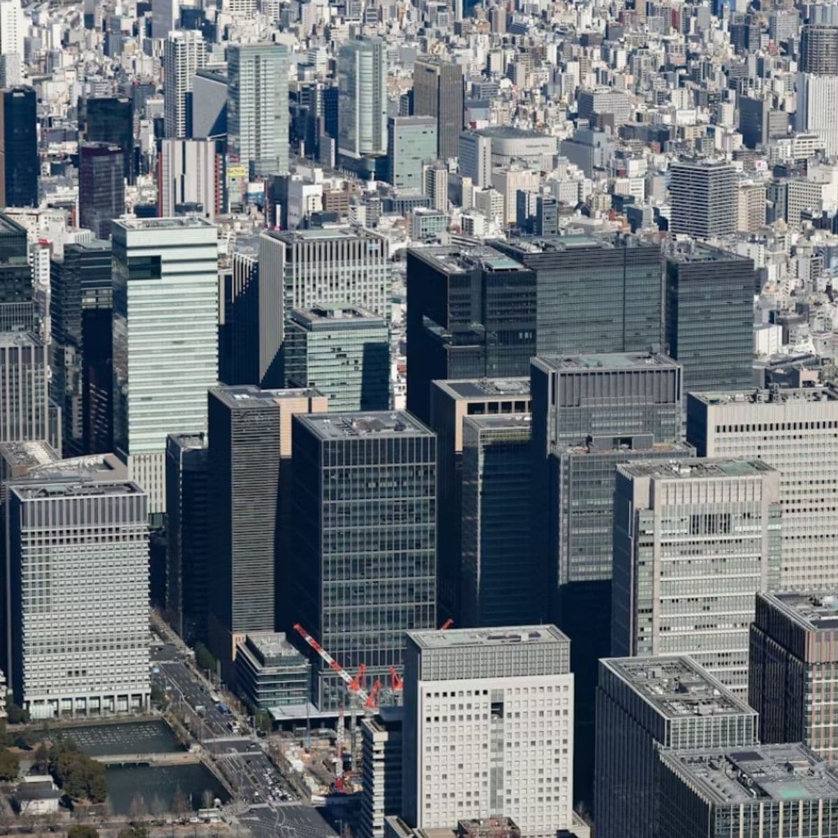 受招募擴大與回歸辦公室帶動，東京都心辦公室空室率降低至2.15%