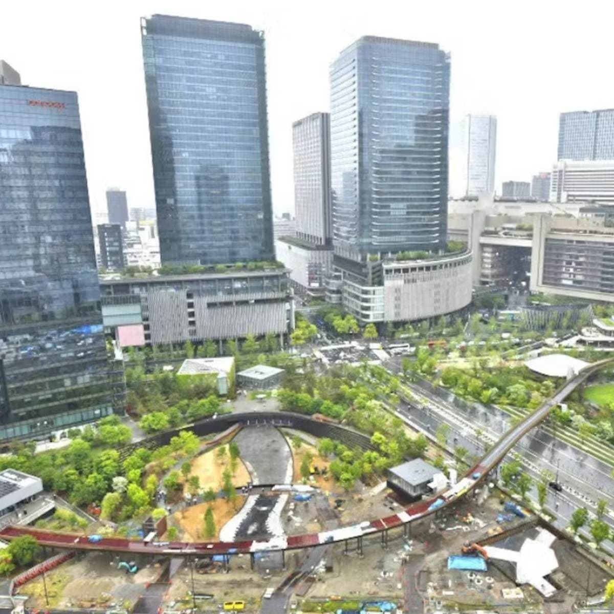大阪車站前出現寬10公尺的瀑布！「梅北之森」提前於今年11月開園